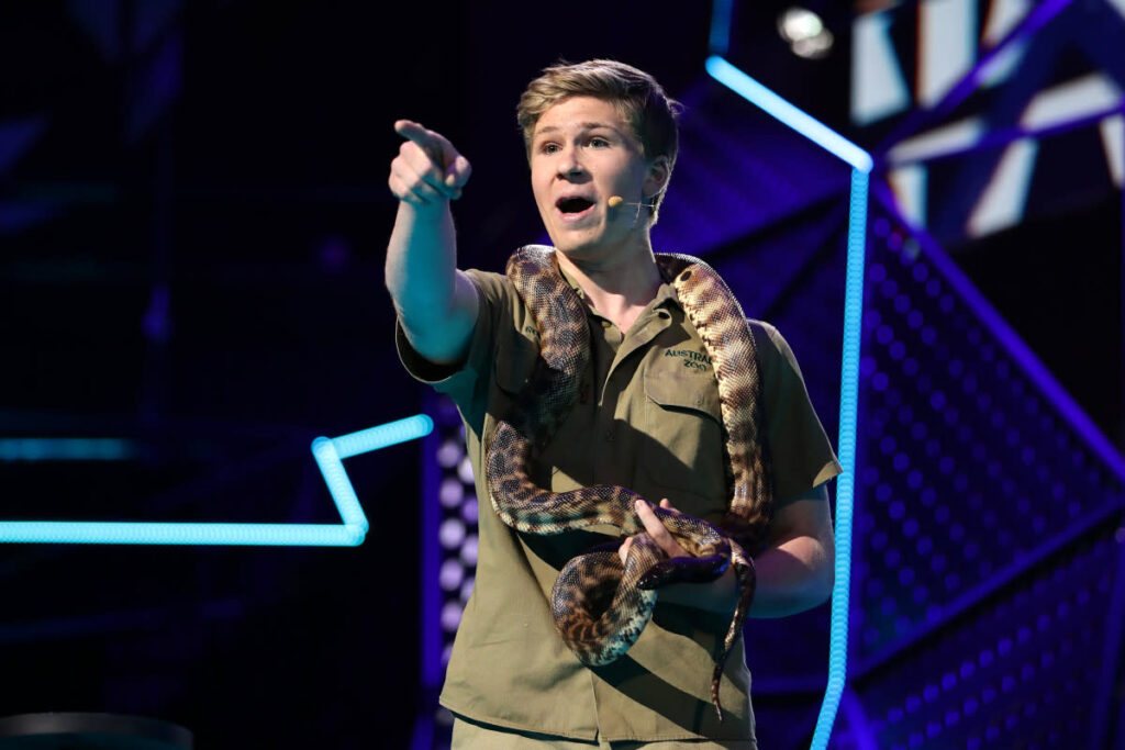 Robert Irwin Arrasa em Campanha de Cuecas