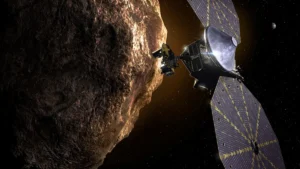 Imagem do asteroide Donaldjohanson capturada pela sonda Lucy da NASA